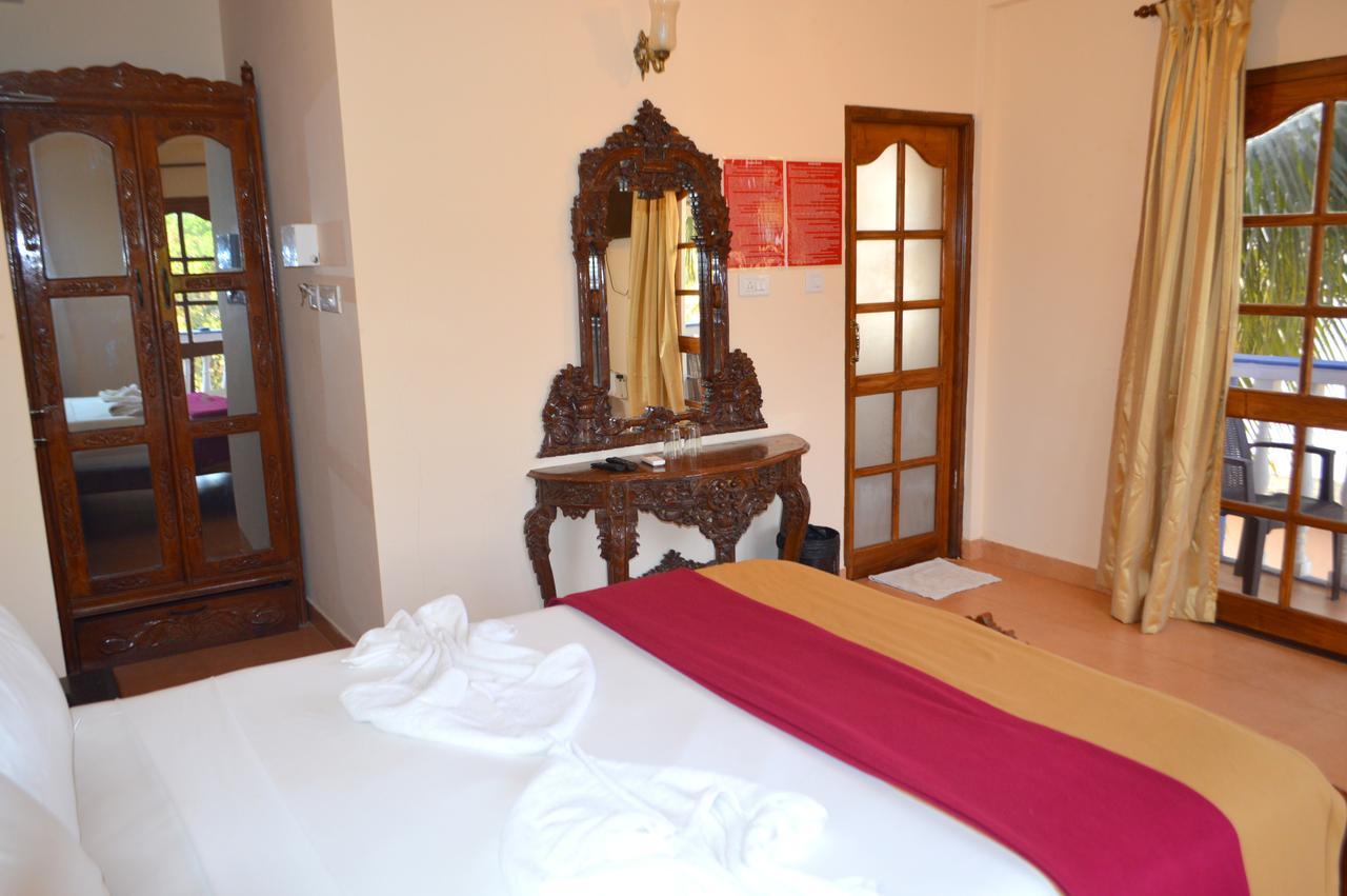 Villa Theresa Beach Resort Calangute Exterior photo