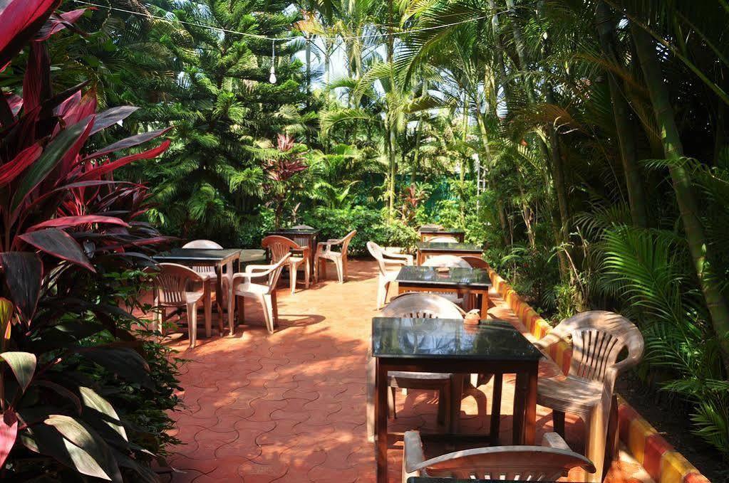 Villa Theresa Beach Resort Calangute Exterior photo